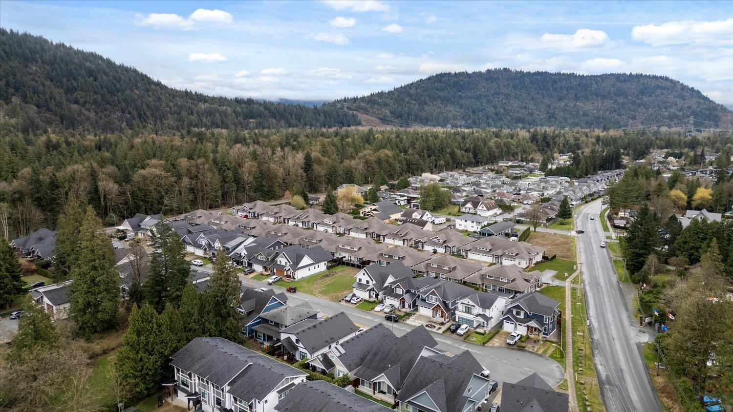 630 SCHOONER PLACE|Harrison Hot Springs