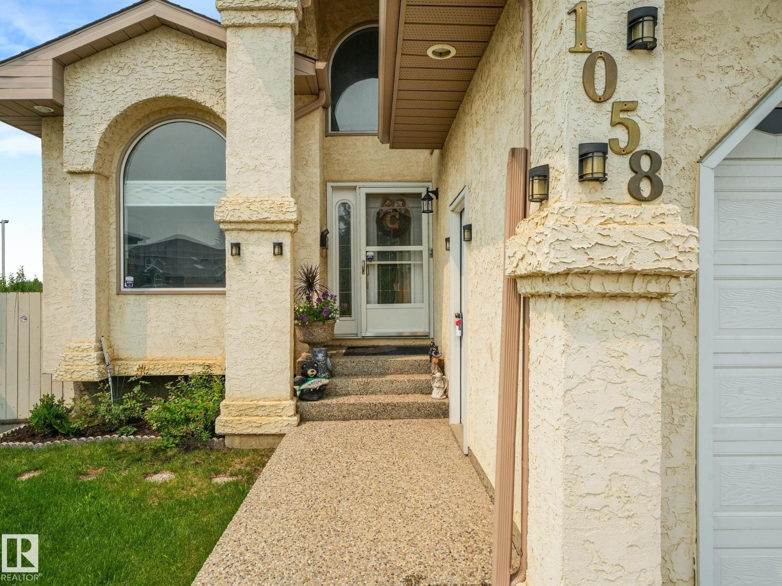 1058 JAMES CR NW