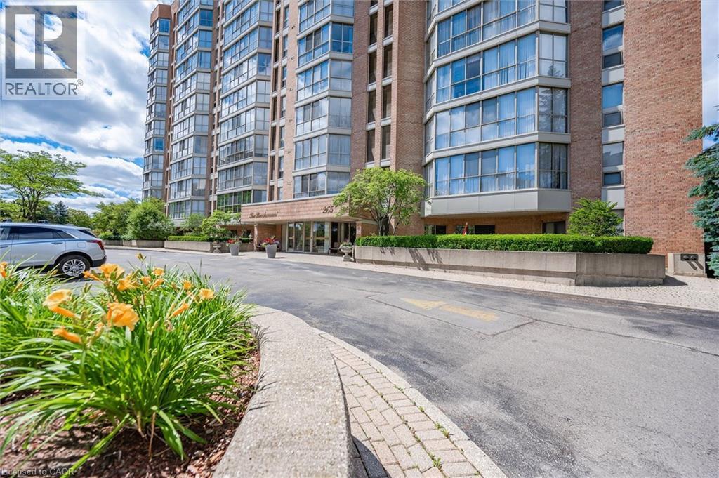265 WESTCOURT Place Unit# PH04