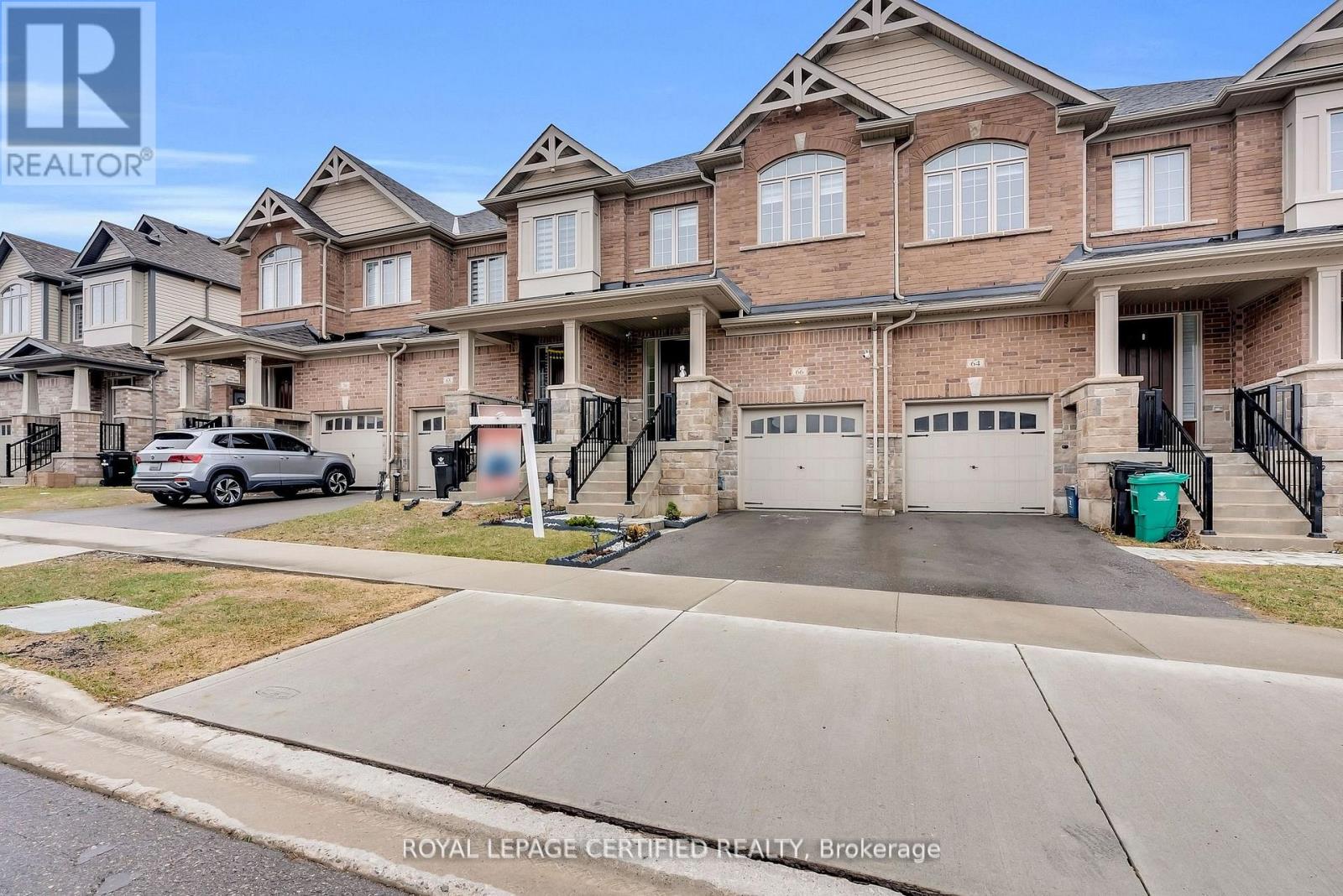 66 GRASSBOURNE AVENUE