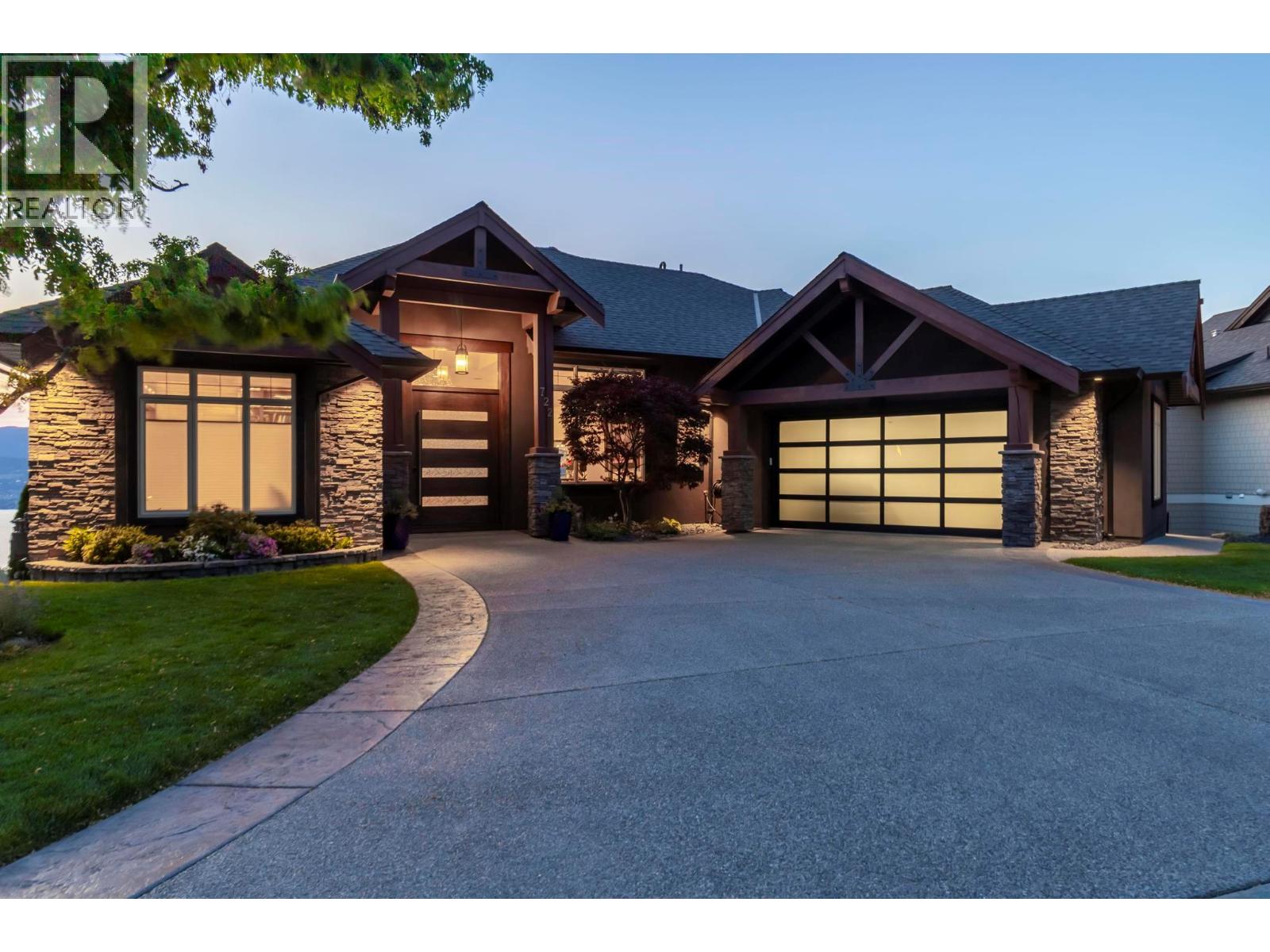 722 Kuipers Crescent