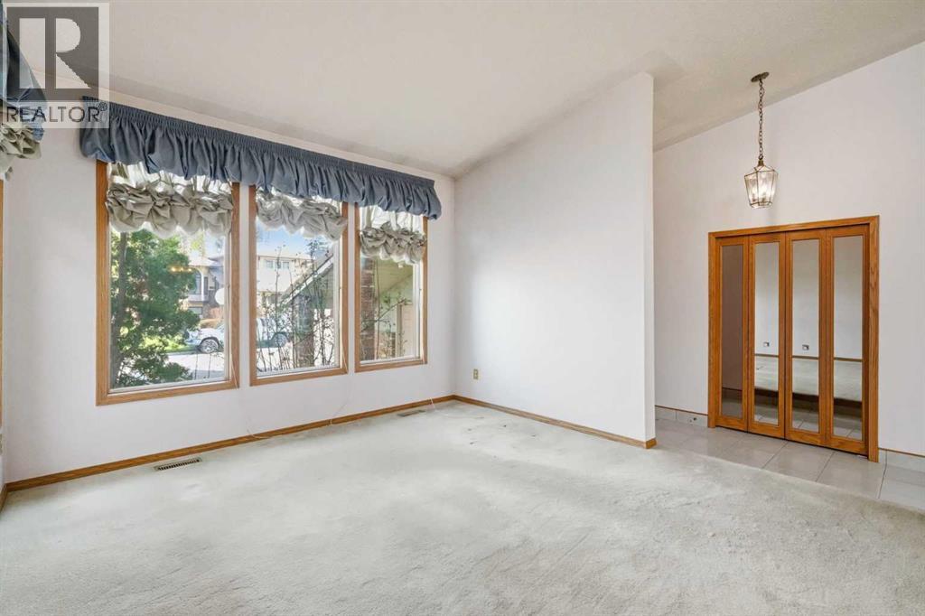 108 Santana Court NW