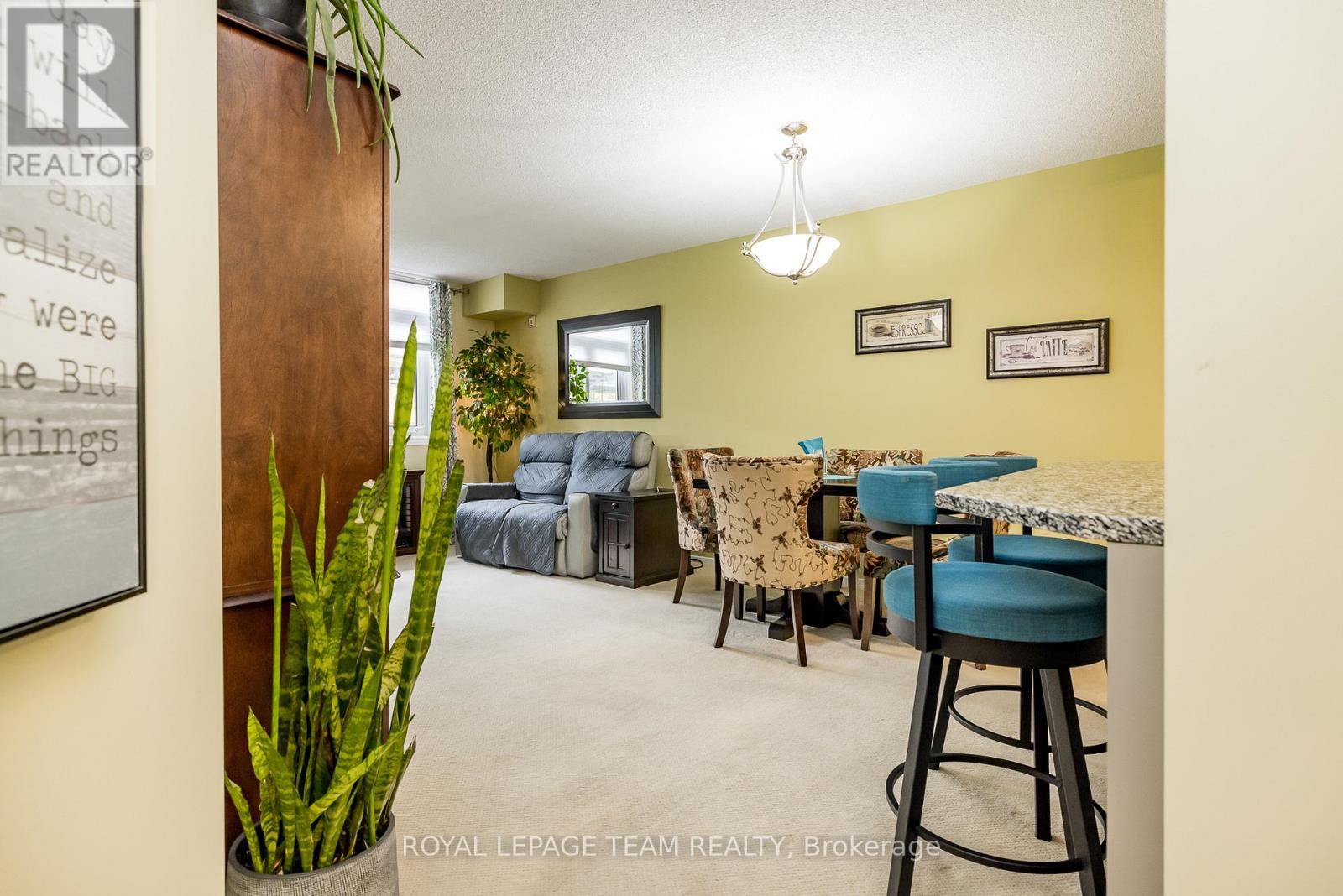 115 - 1025 GRENON AVENUE