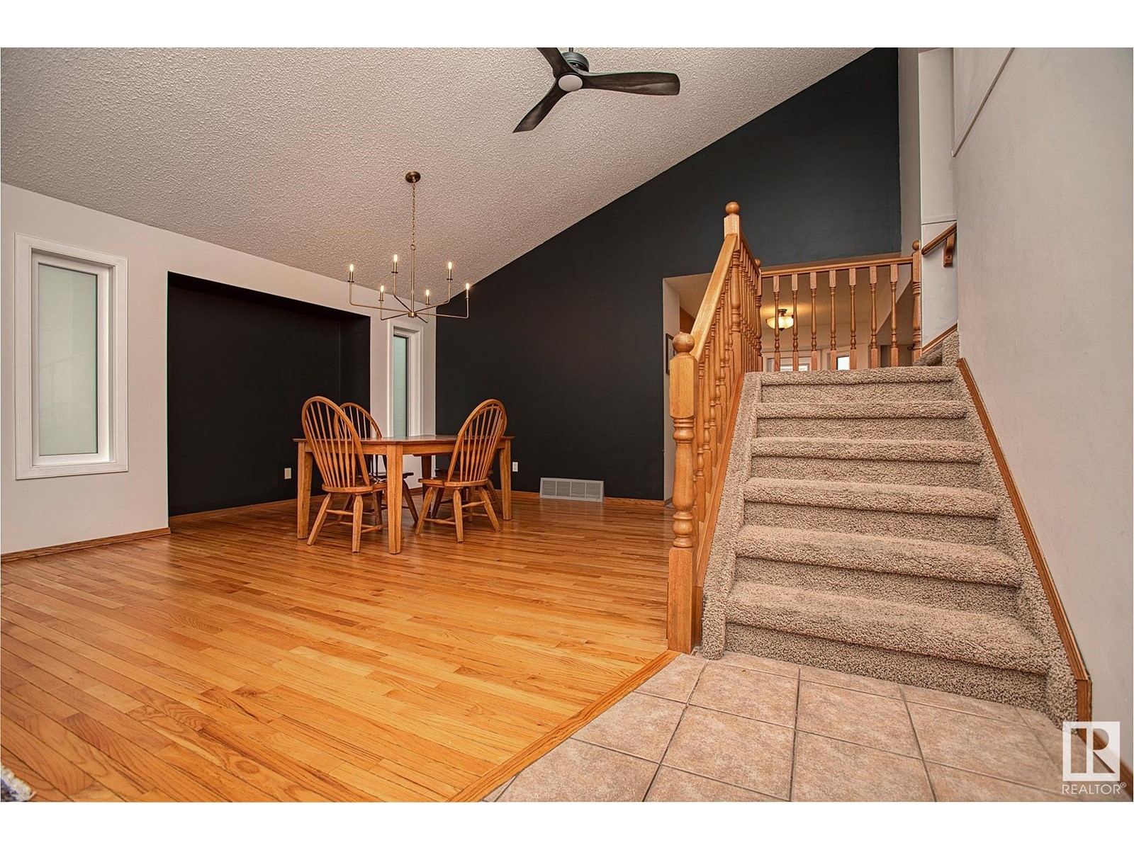 85 COACHMAN WY