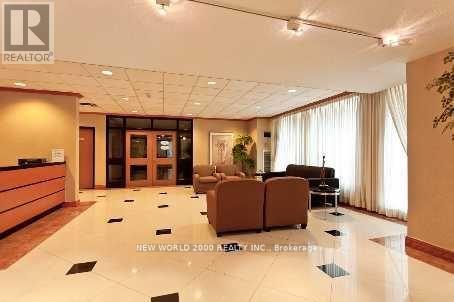 PH09 - 633 BAY STREET