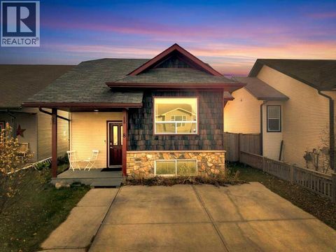 8 Horne Close Sylvan Lake AB T4S0C4