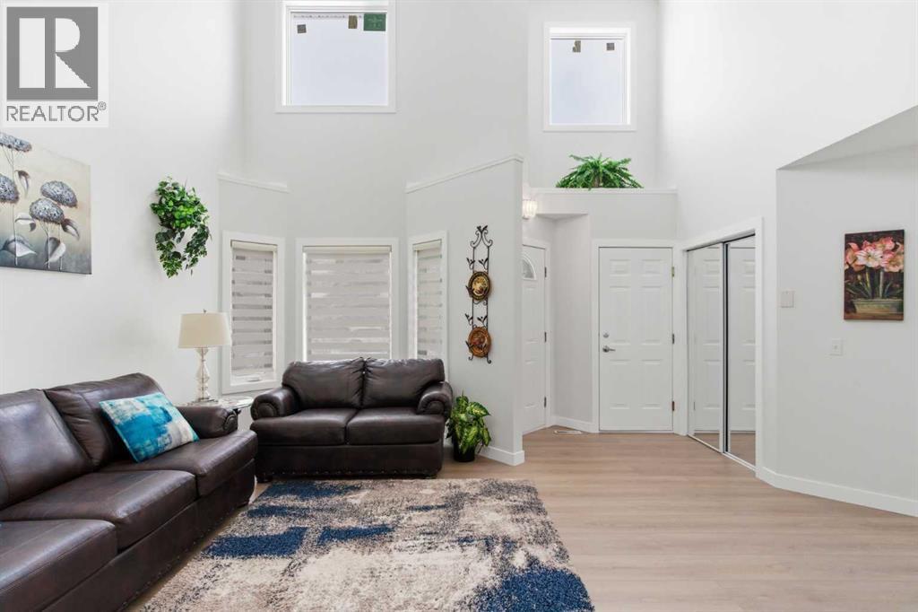 39 Arbour Ridge Mews NW