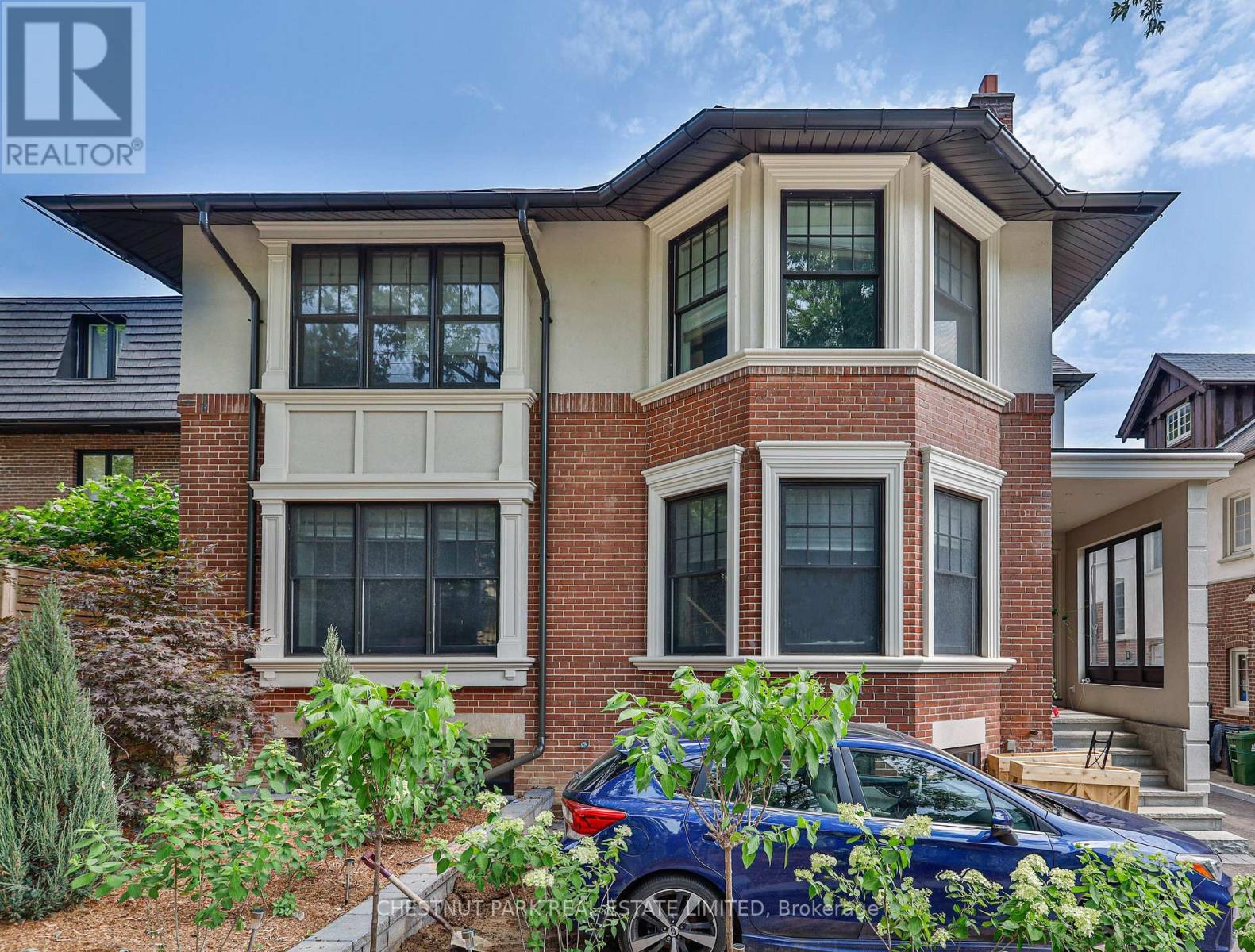 Photo 1 of 13 — LOWER FRONT - 515 SPADINA ROAD, Toronto (Forest Hill South), ON M5P2W6
