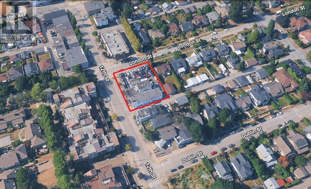 909 913 915 TWELFTH STREET