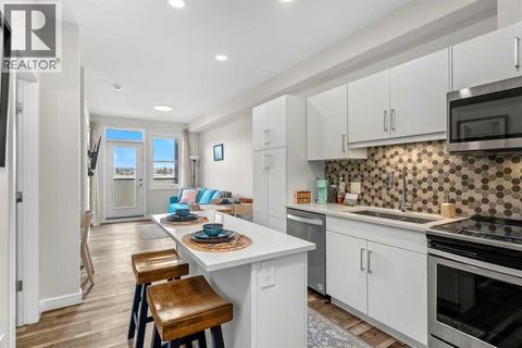 2410, 80 Greenbriar Place NW Calgary AB T3B6J4