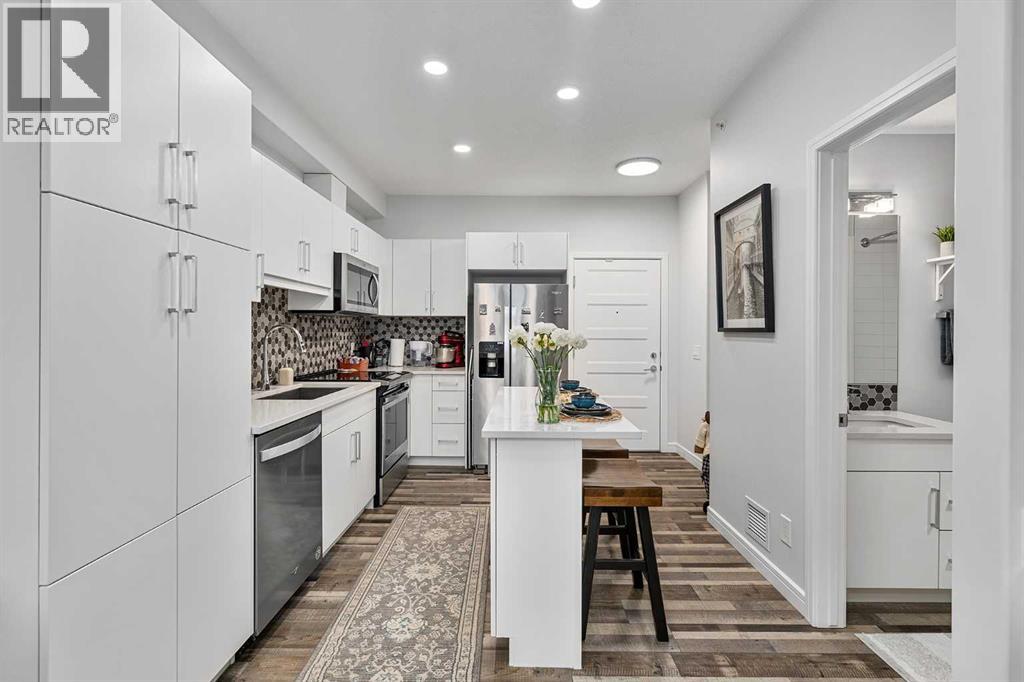 2410, 80 Greenbriar Place NW