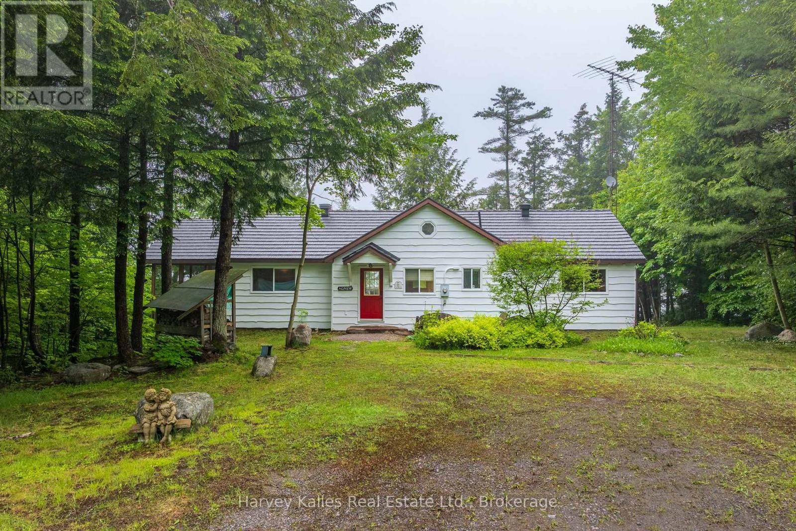 7 BABY LAKE ROAD
