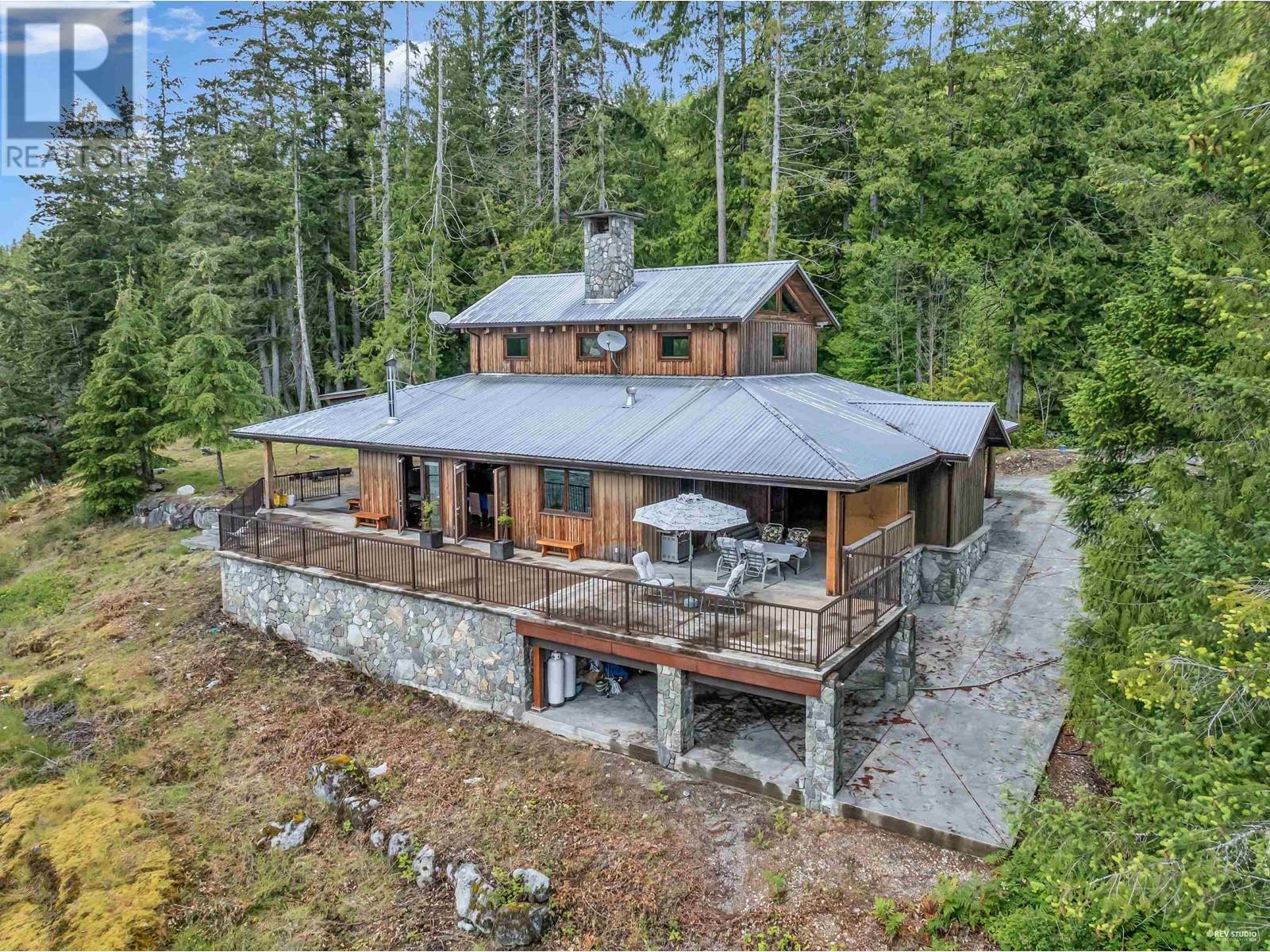 15781 EAST EGMONT SHORELINE