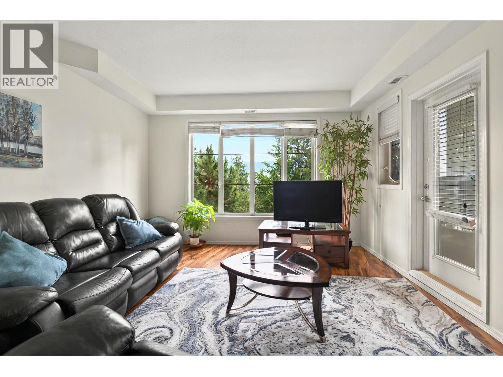 1873 Country Club Drive Unit# 2206