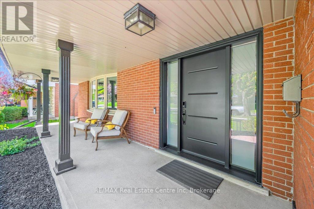 44 GLENBURNIE DRIVE