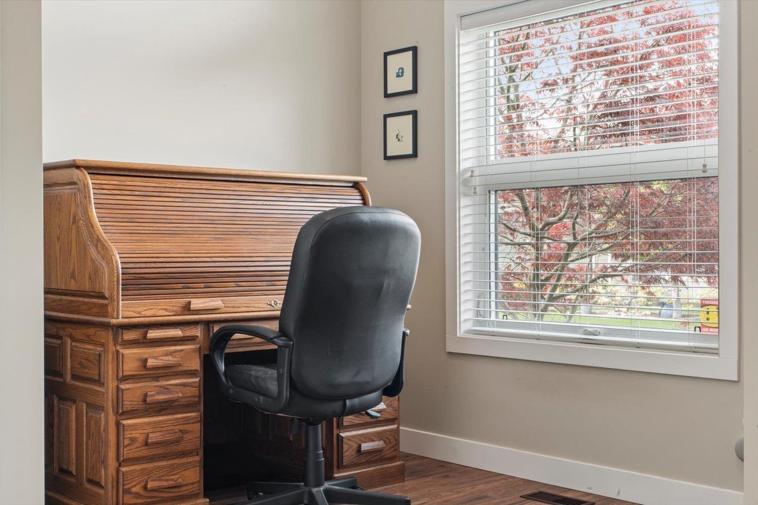 60 46110 THOMAS ROAD|Vedder Crossing