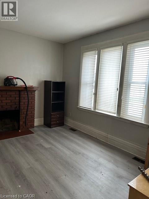867 QUEENS Avenue Unit# A