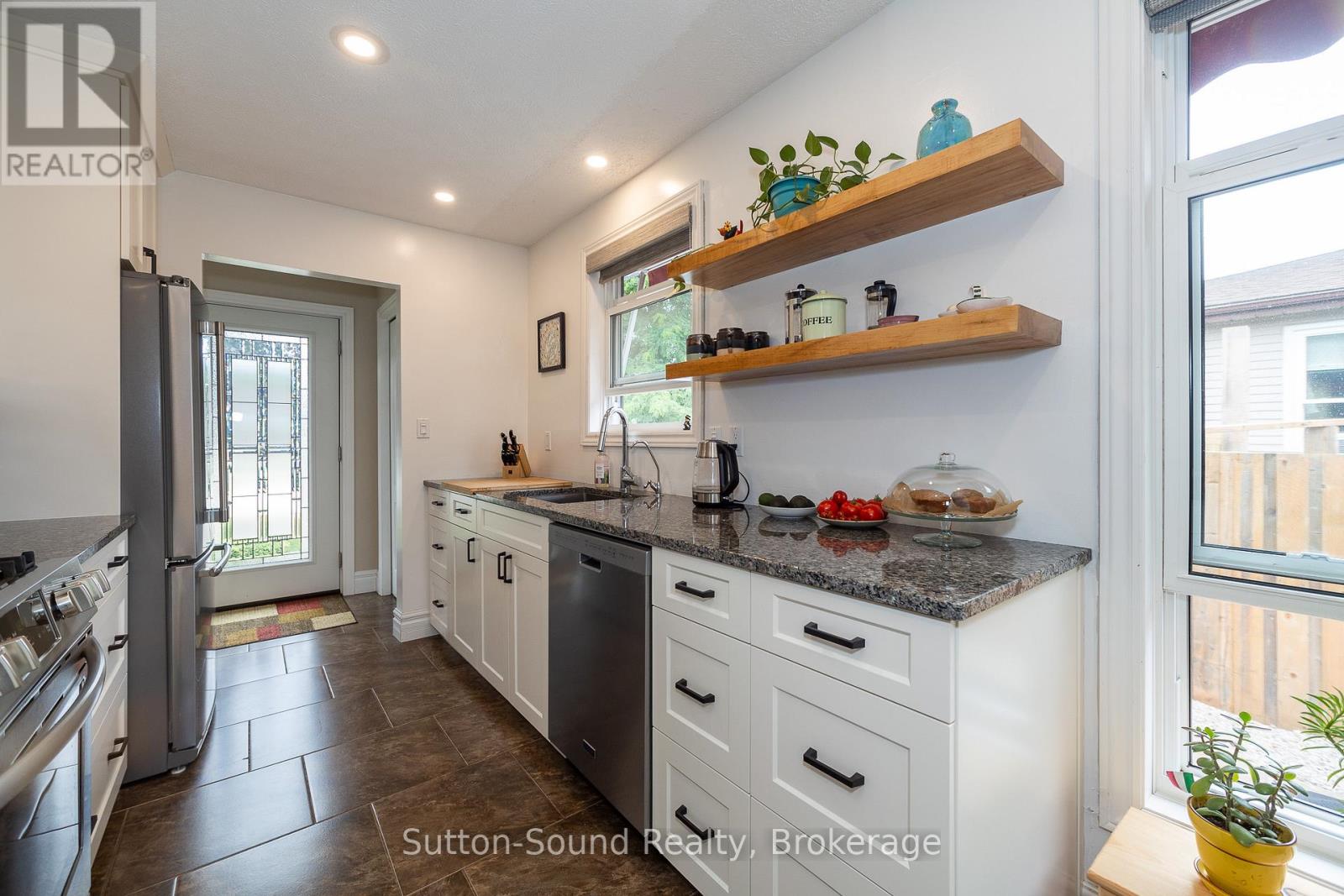 1160 12TH STREET E