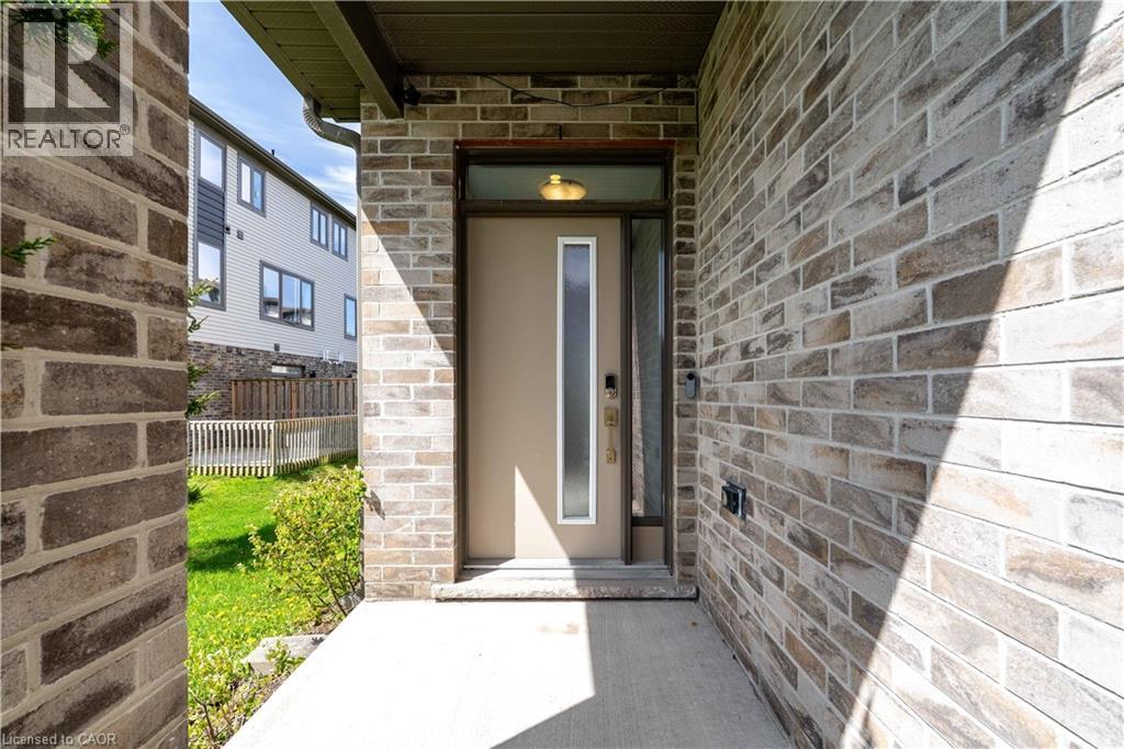 2060 MEADOWGATE Boulevard