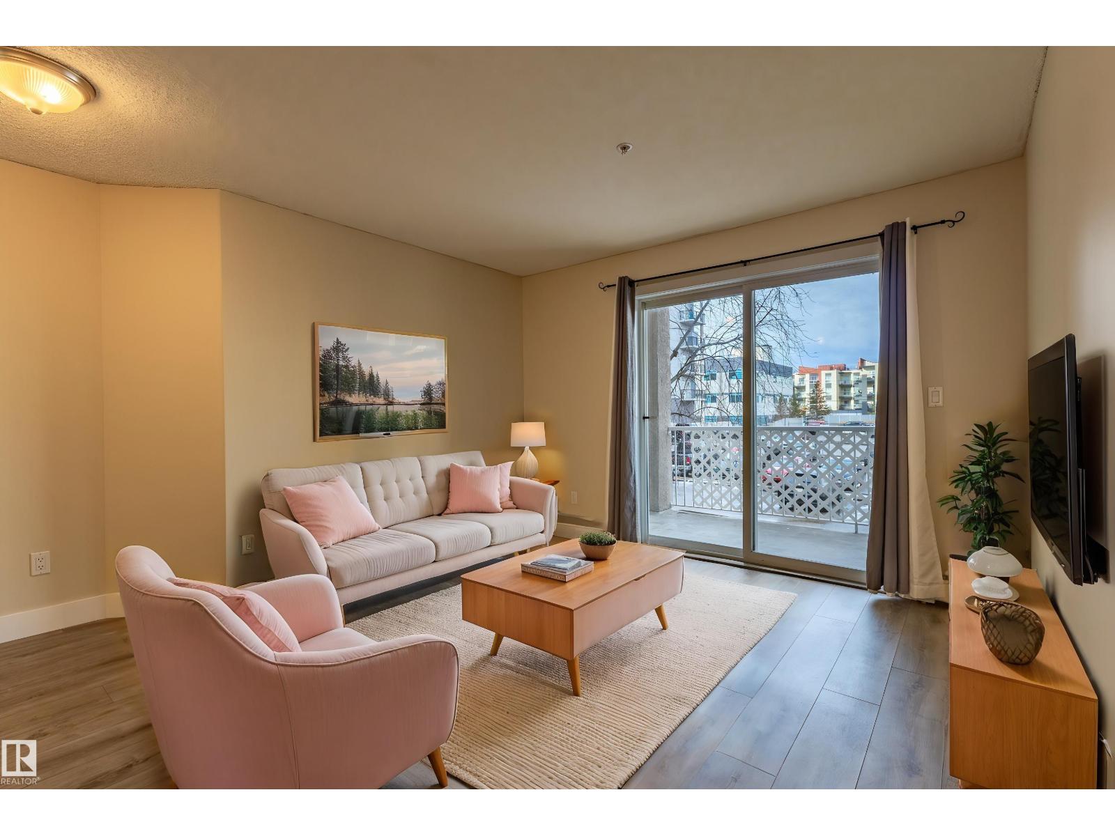 #227 10535 122 ST NW