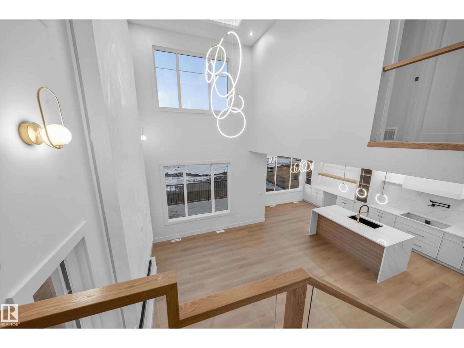 4276 CHARLES CL SW
