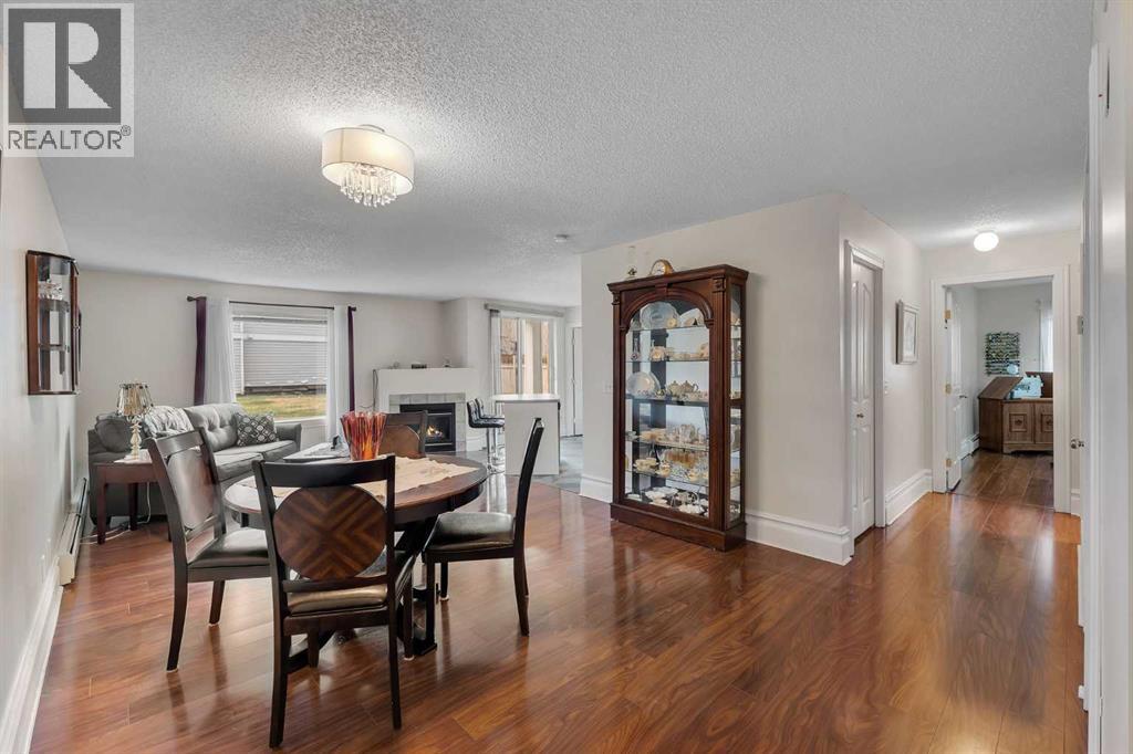 106, 7106 Valleyview Park SE