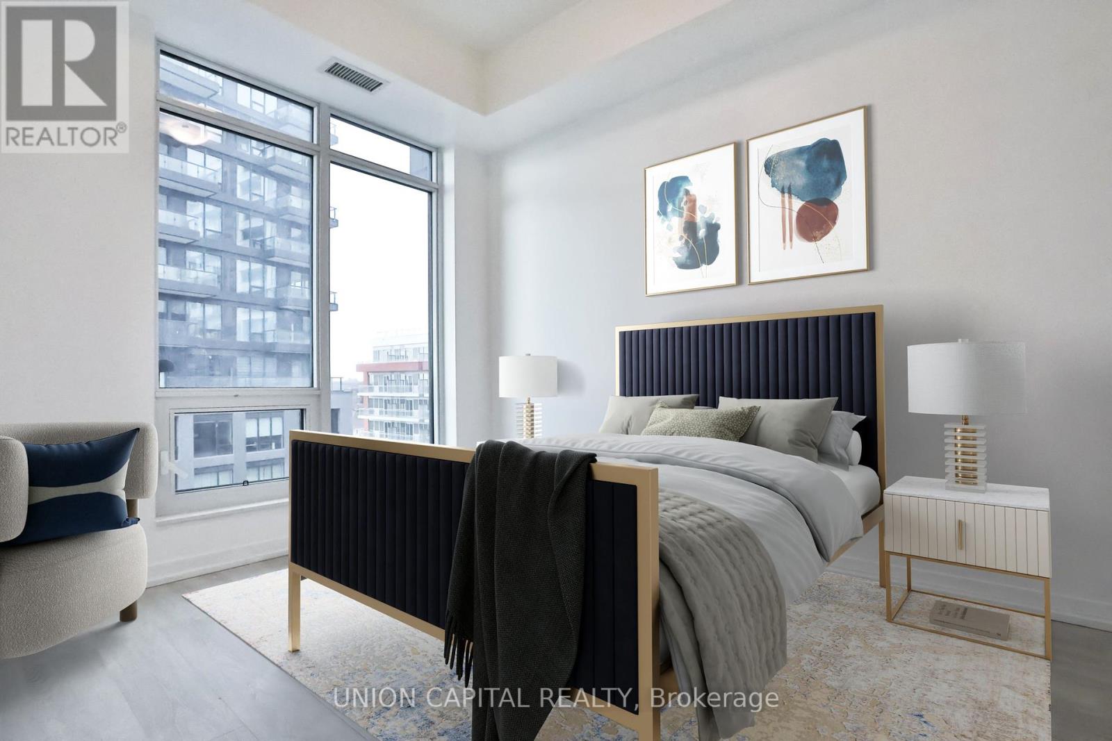 702E - 8868 YONGE STREET