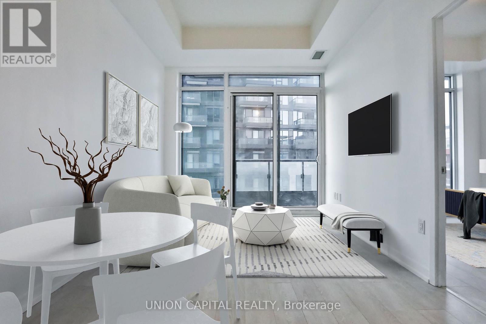 702E - 8868 YONGE STREET