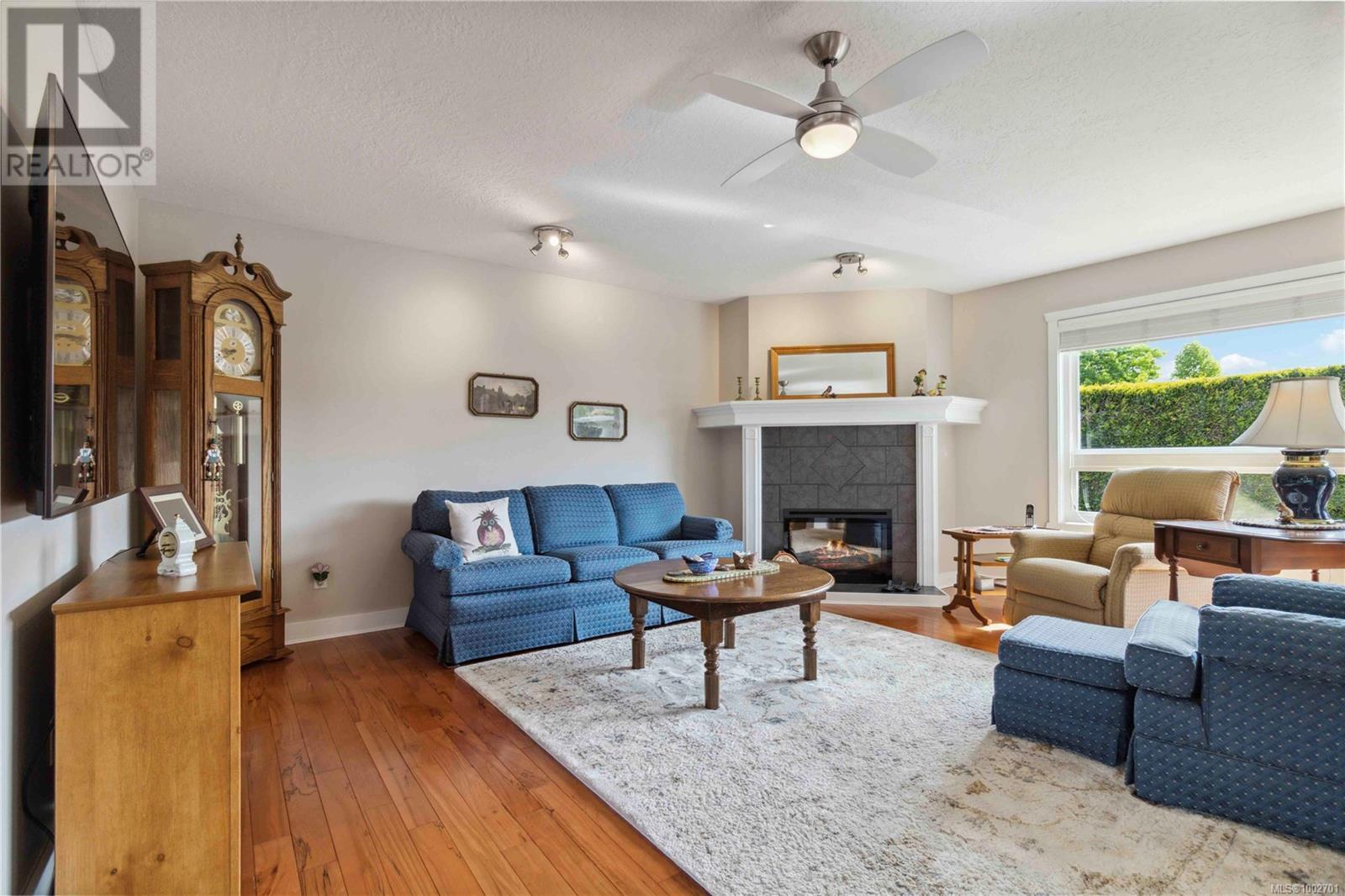16 2558 Ferguson Rd