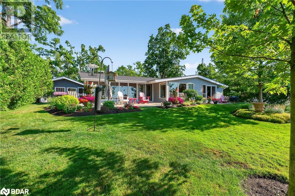 7 LAKESHORE Road E