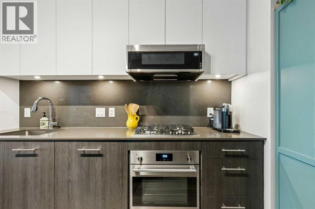 210, 730 2 Avenue SW