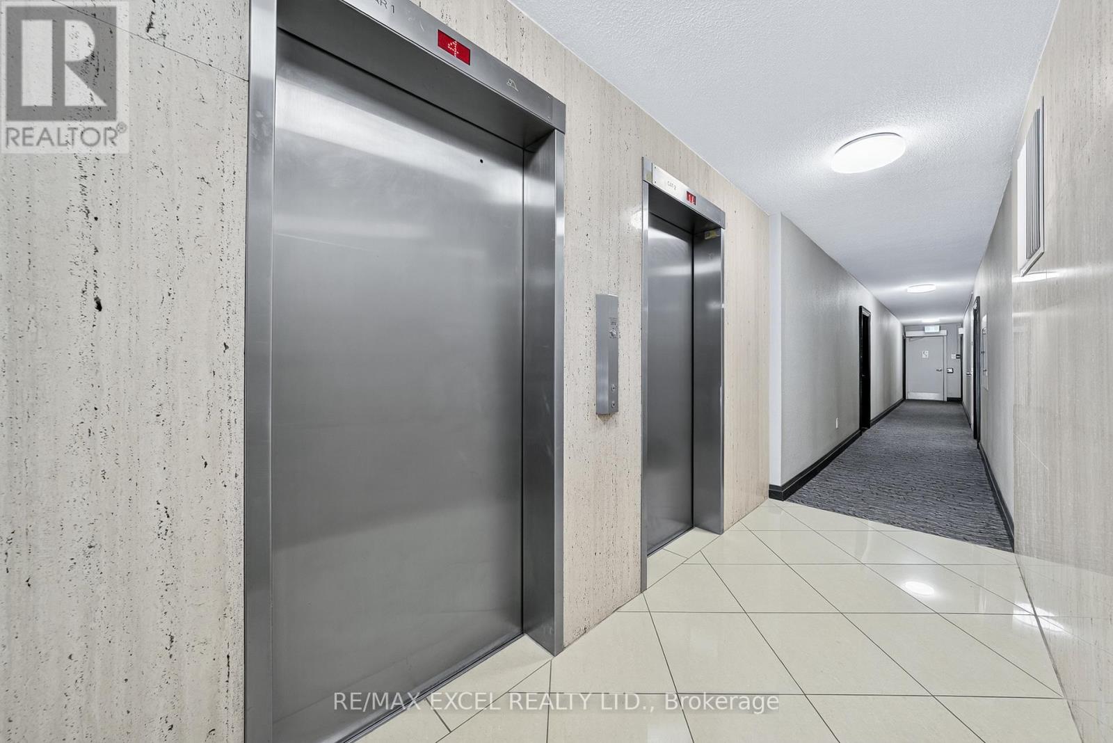 1202 - 2721 VICTORIA PARK AVENUE
