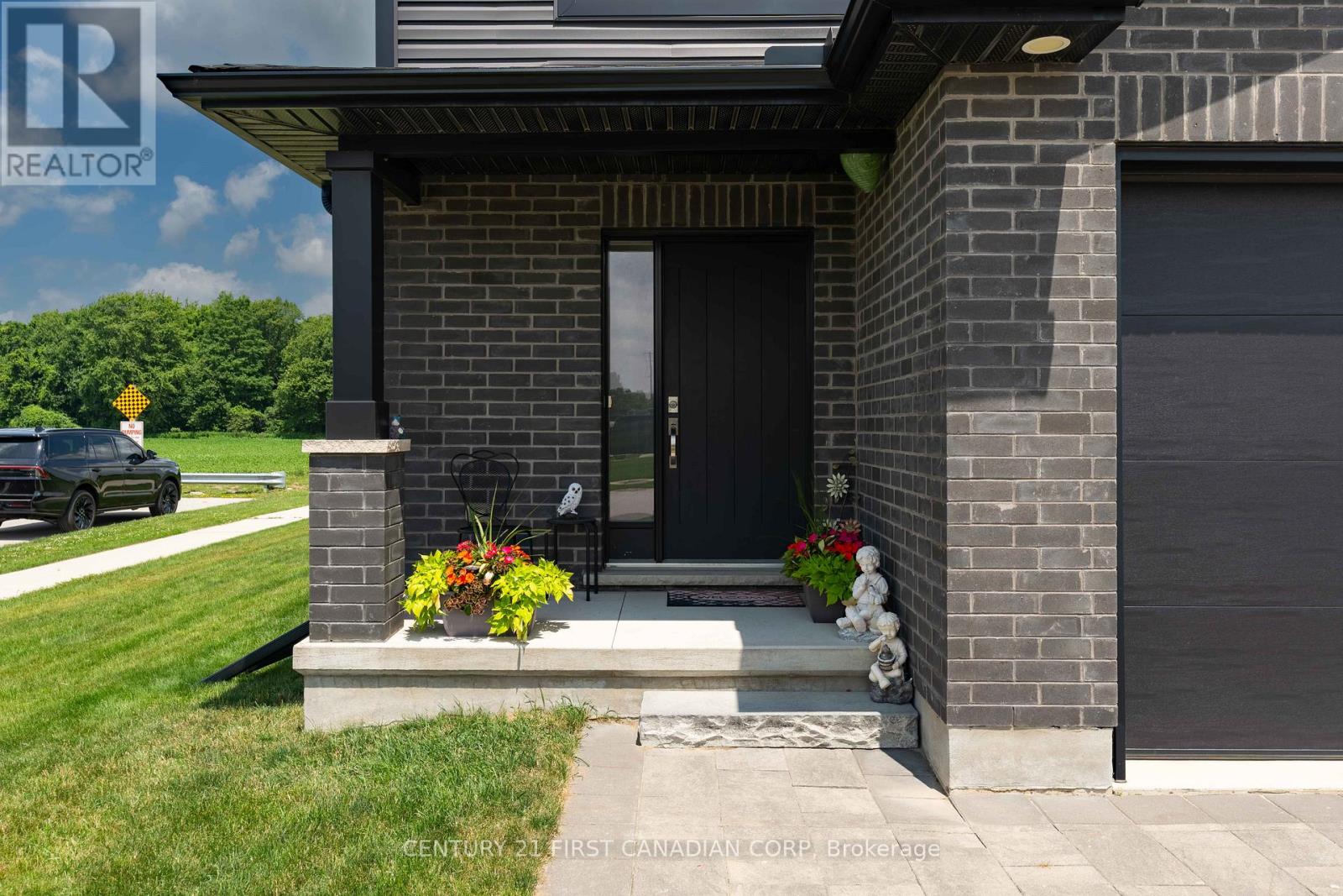 150 GILMOUR DRIVE