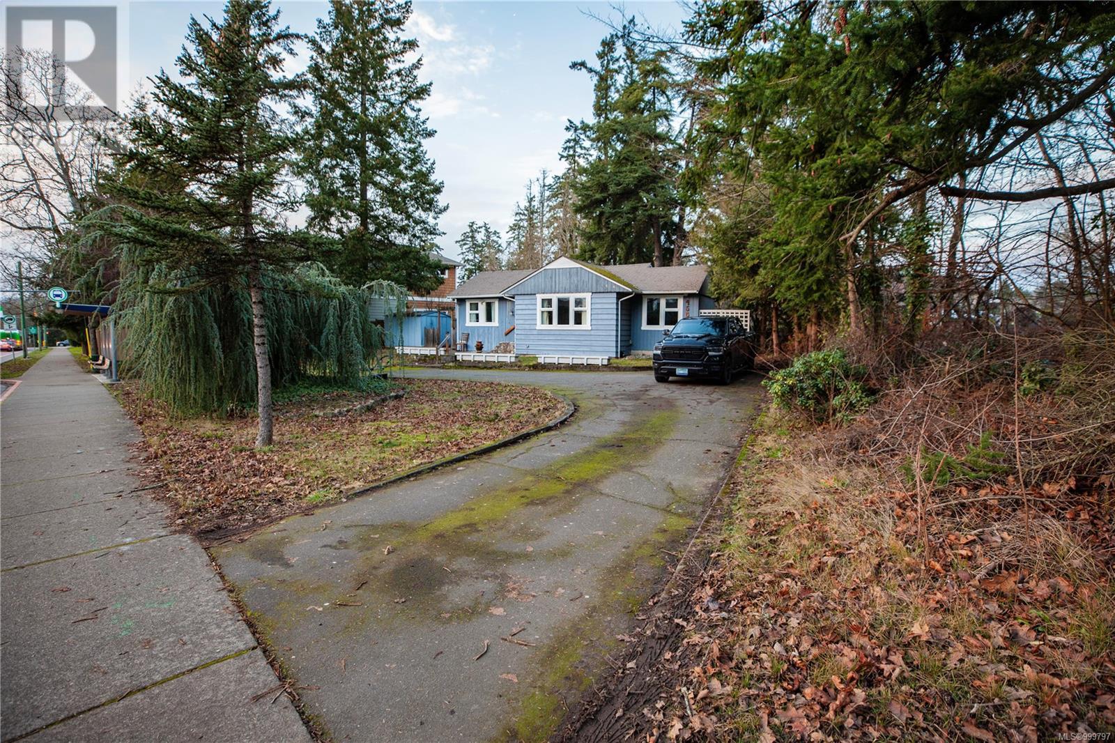 4567 West Saanich Rd