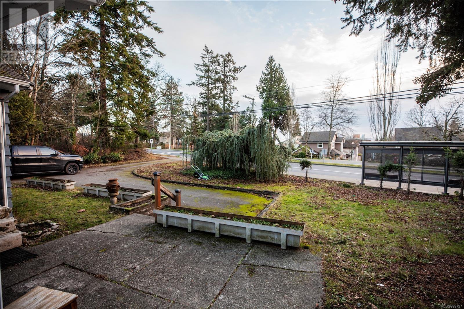 4567 West Saanich Rd