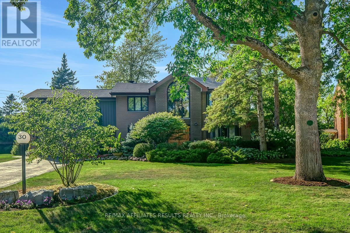 30 PENTLAND CRESCENT