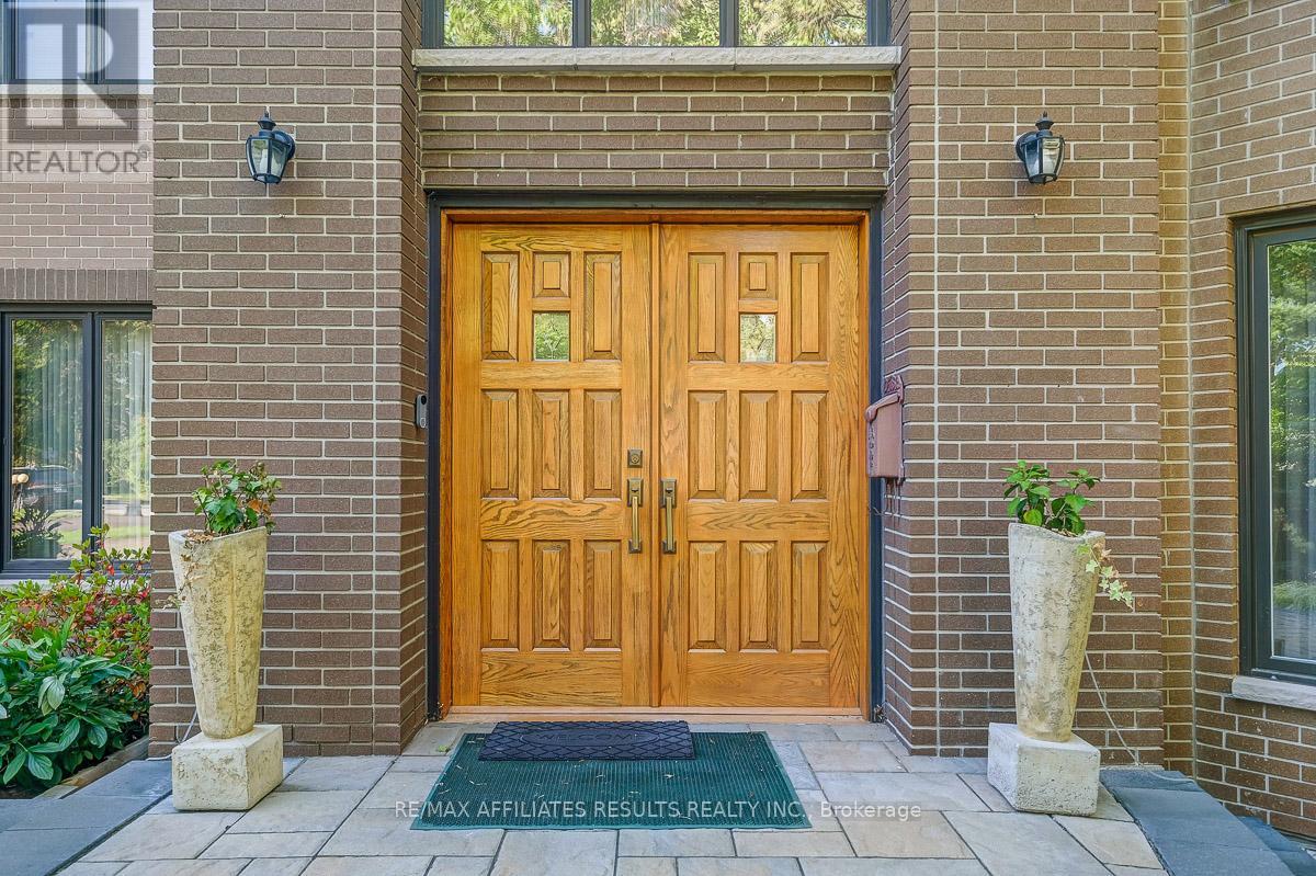 30 PENTLAND CRESCENT
