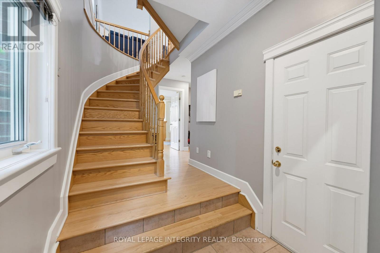 81 ROBINSON AVENUE