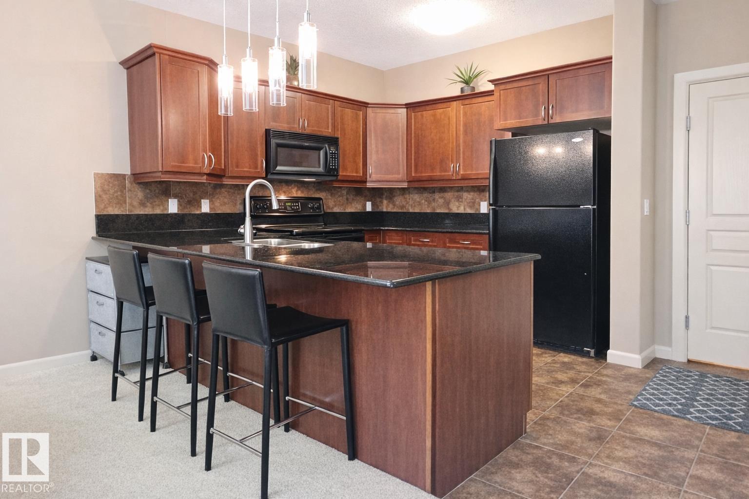 #117 160 MAGRATH RD NW