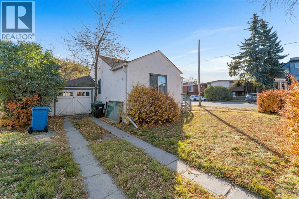 1402 Centre A Street NE