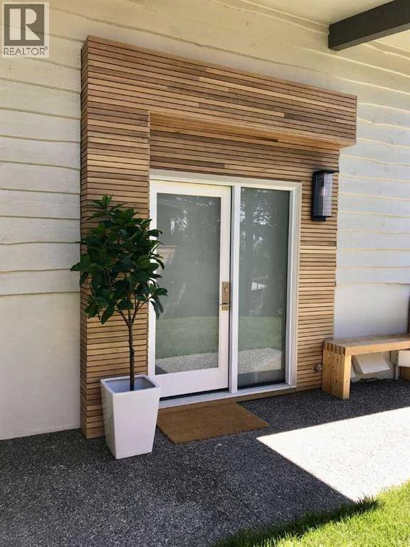 2724 Crawford Road NW