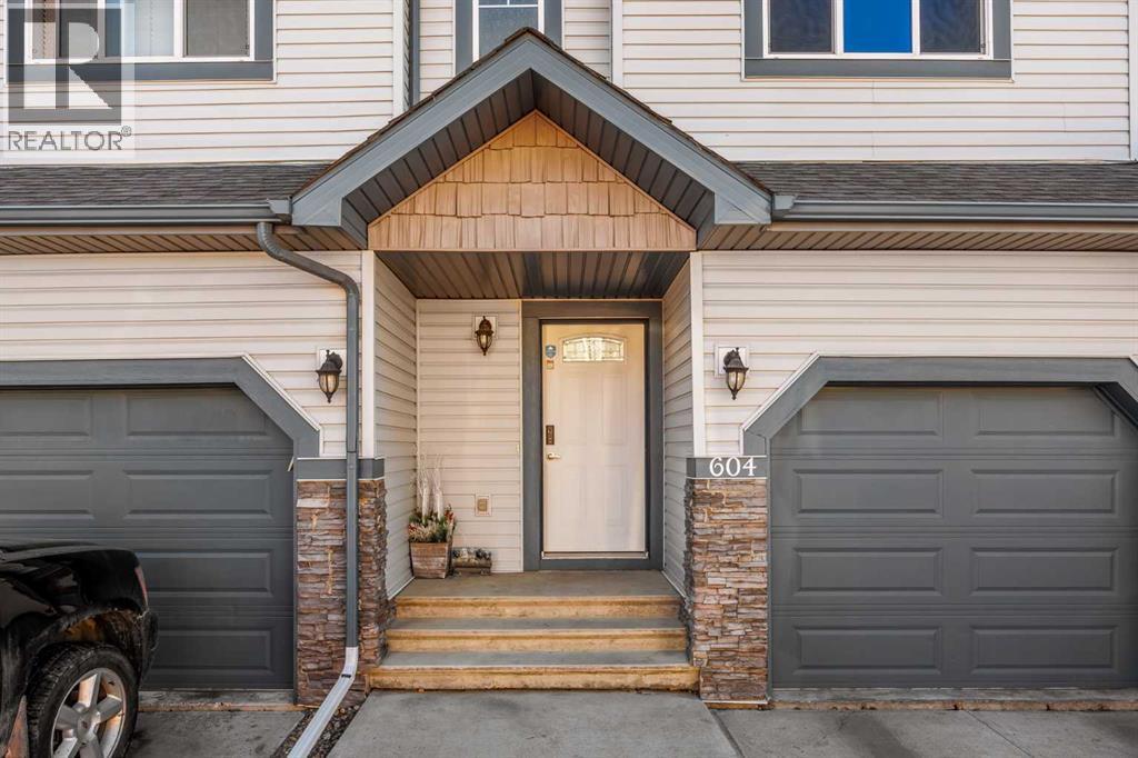 604, 620 Luxstone Landing SW