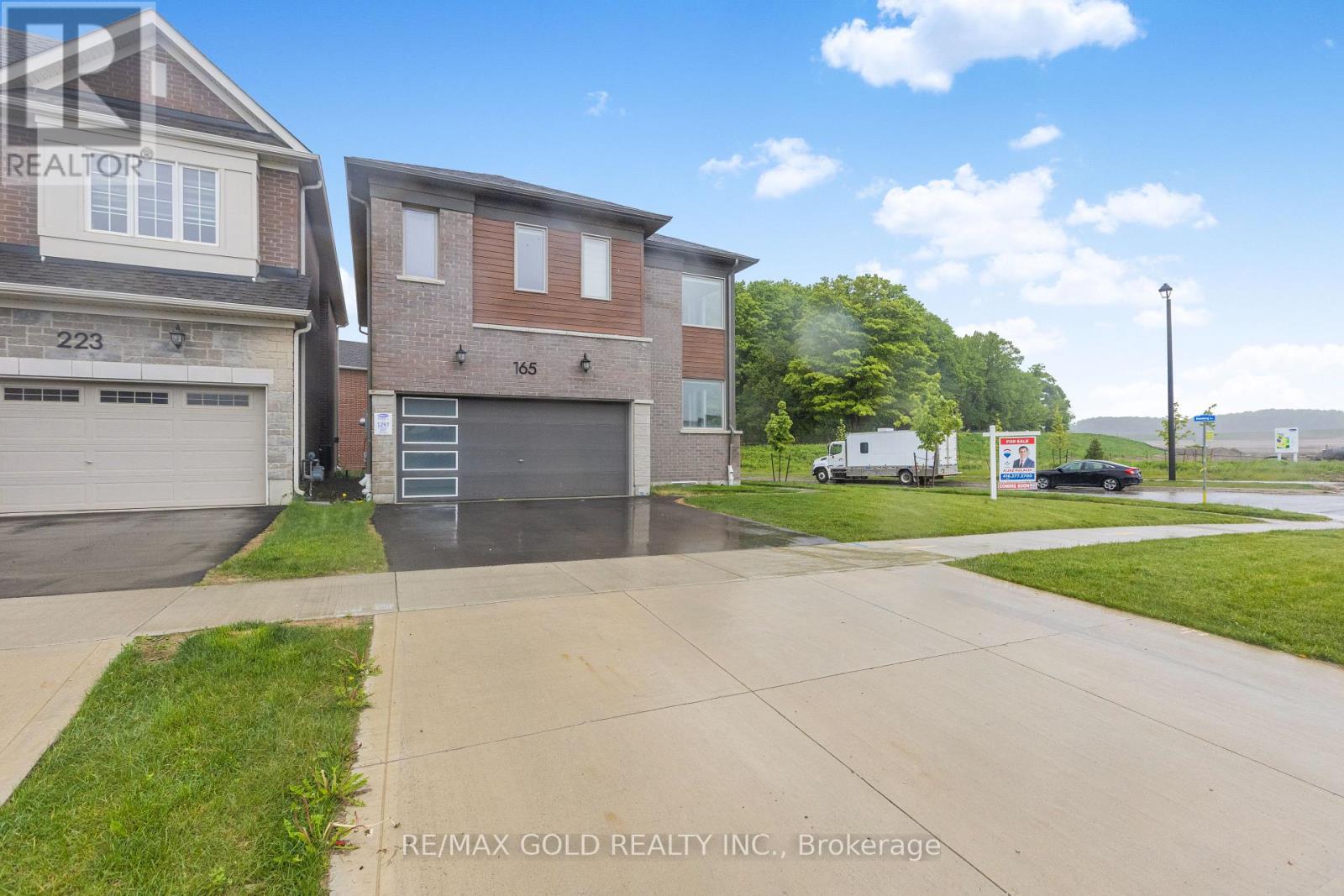 165 FORESTWALK STREET