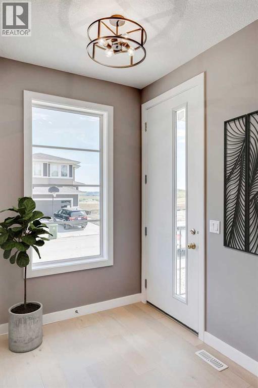 92 Sundown Crescent
