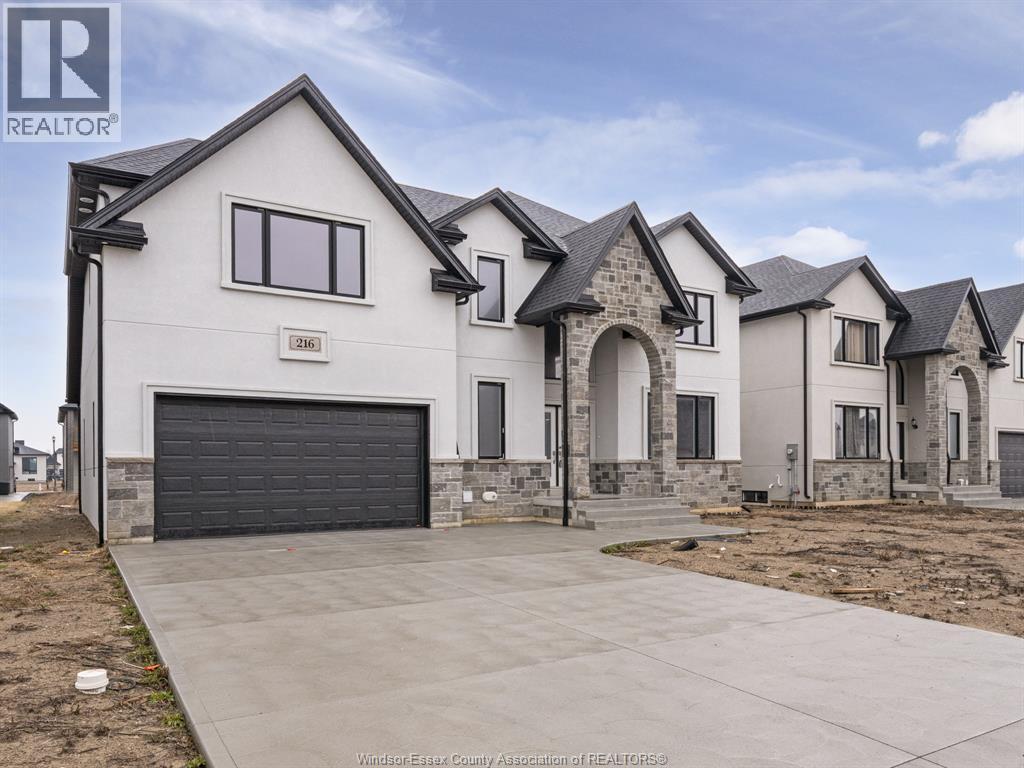 216 Cowan COURT