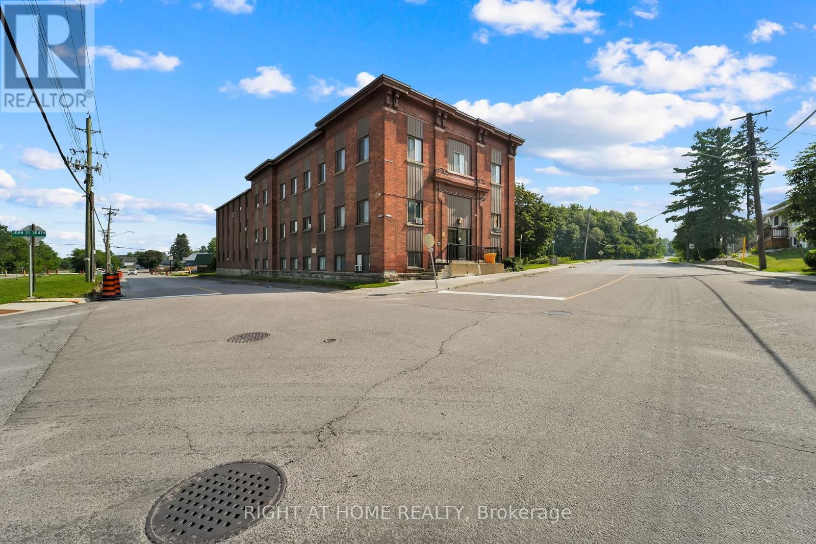 3 - 6 JOHN STREET S