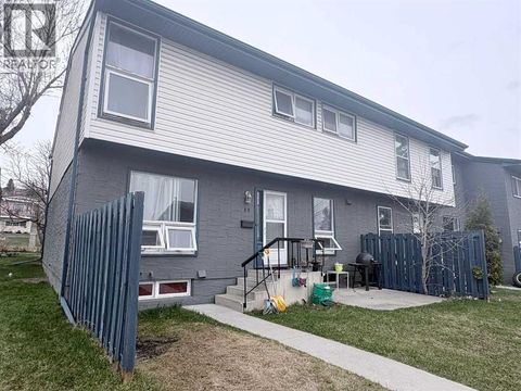 89, 6440 4 Street NW Calgary AB T2K1B8