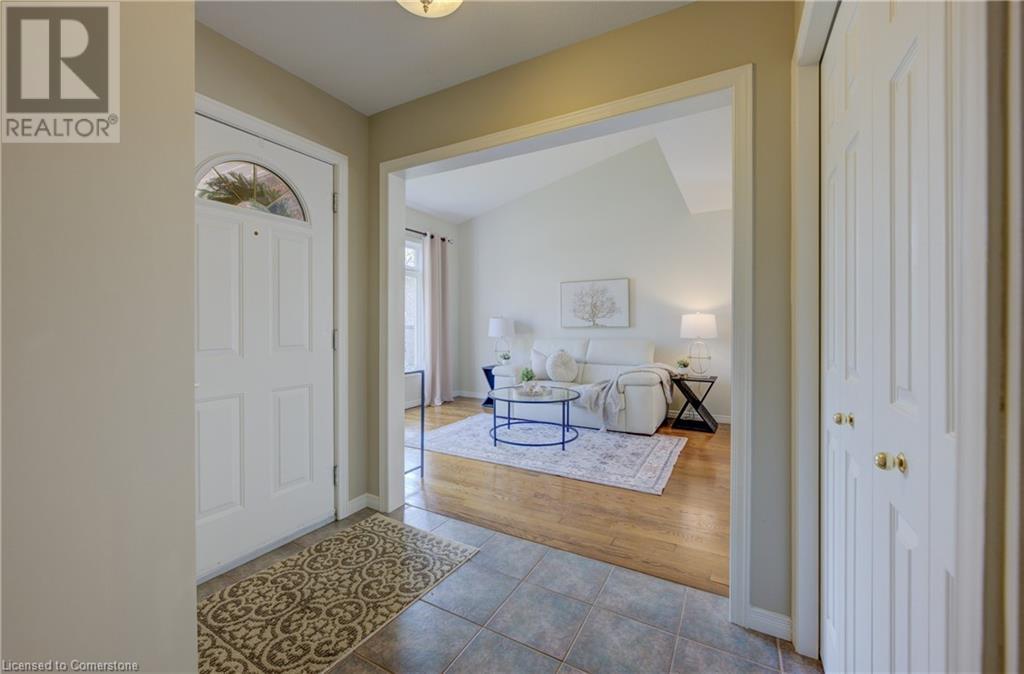8 MUNROE Crescent