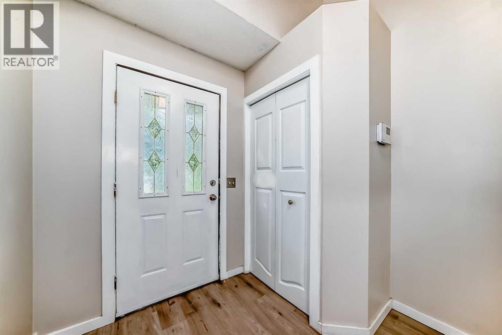137 Erin Meadow Bay SE