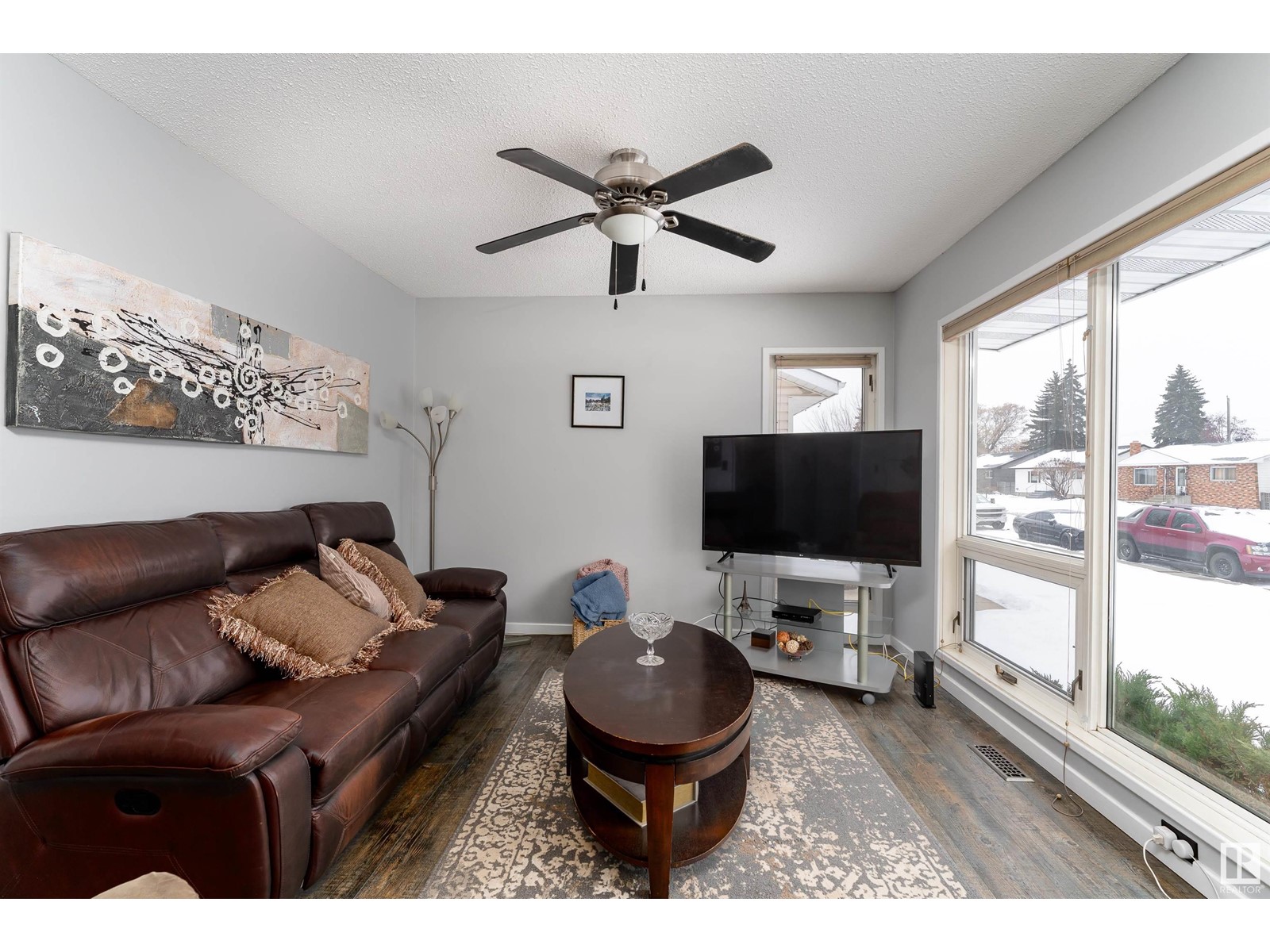 10579 40 ST NW
